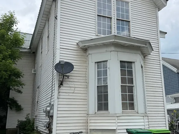 207 E Smith St, Herkimer, NY 13350