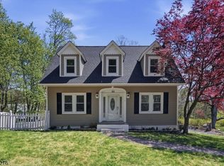 53 Brooklyn Rd, Stanhope Boro, NJ 07874