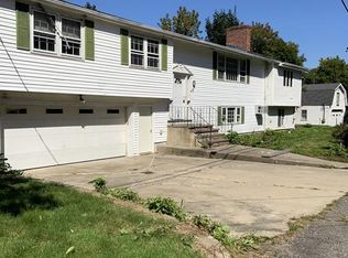 4 Evans Dr, Natick, MA 01760