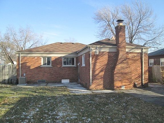 2nd image of 25535 Barbara St