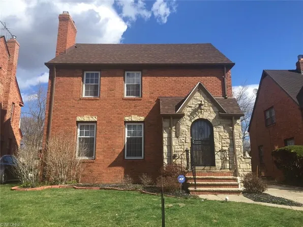 3637 Northcliffe Rd, University Heights, OH 44118