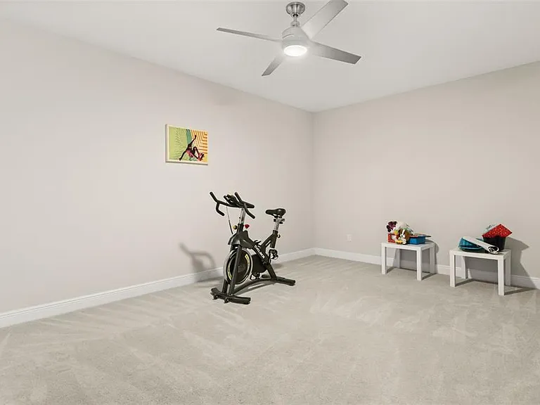 8373 Ludington Cir — Photo 38