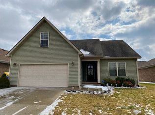 1271 Blue Sage Ct, Bowling Green, KY 42104