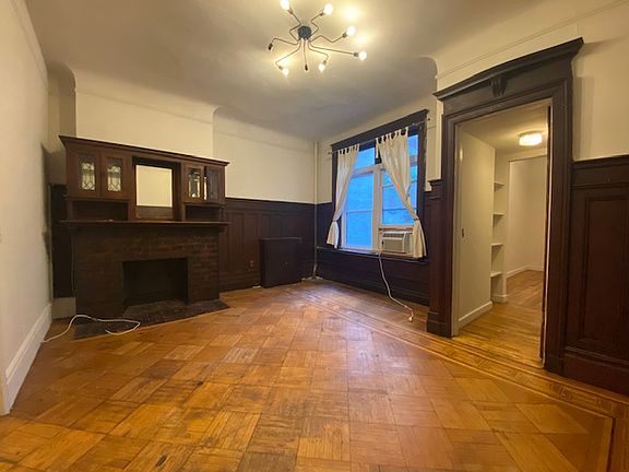 2nd image of 306 W 109th St #2B