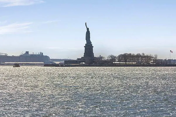 Rented by Corcoran | media 17