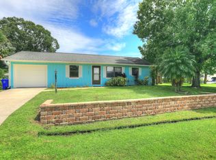 1690 Seahouse St, Sebastian, FL 32958