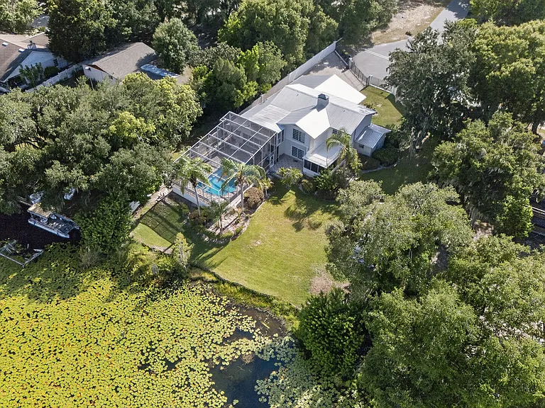 414 Somerset Dr — Photo 7