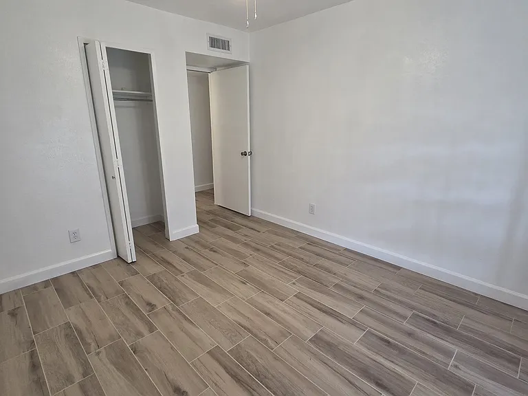 10218 White Elm Rd — Photo 12