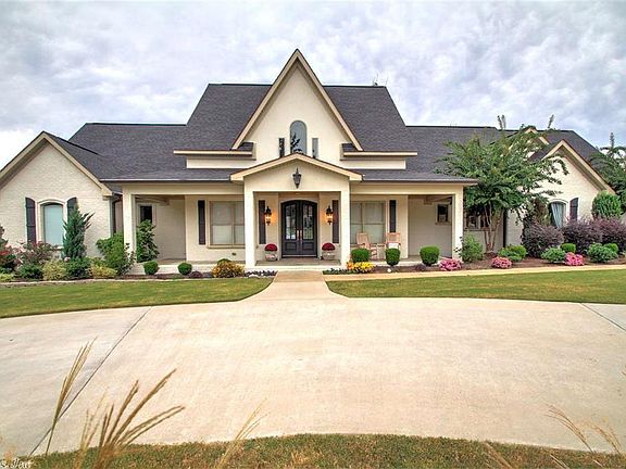 2nd image of 7415 Palm Beach Cir