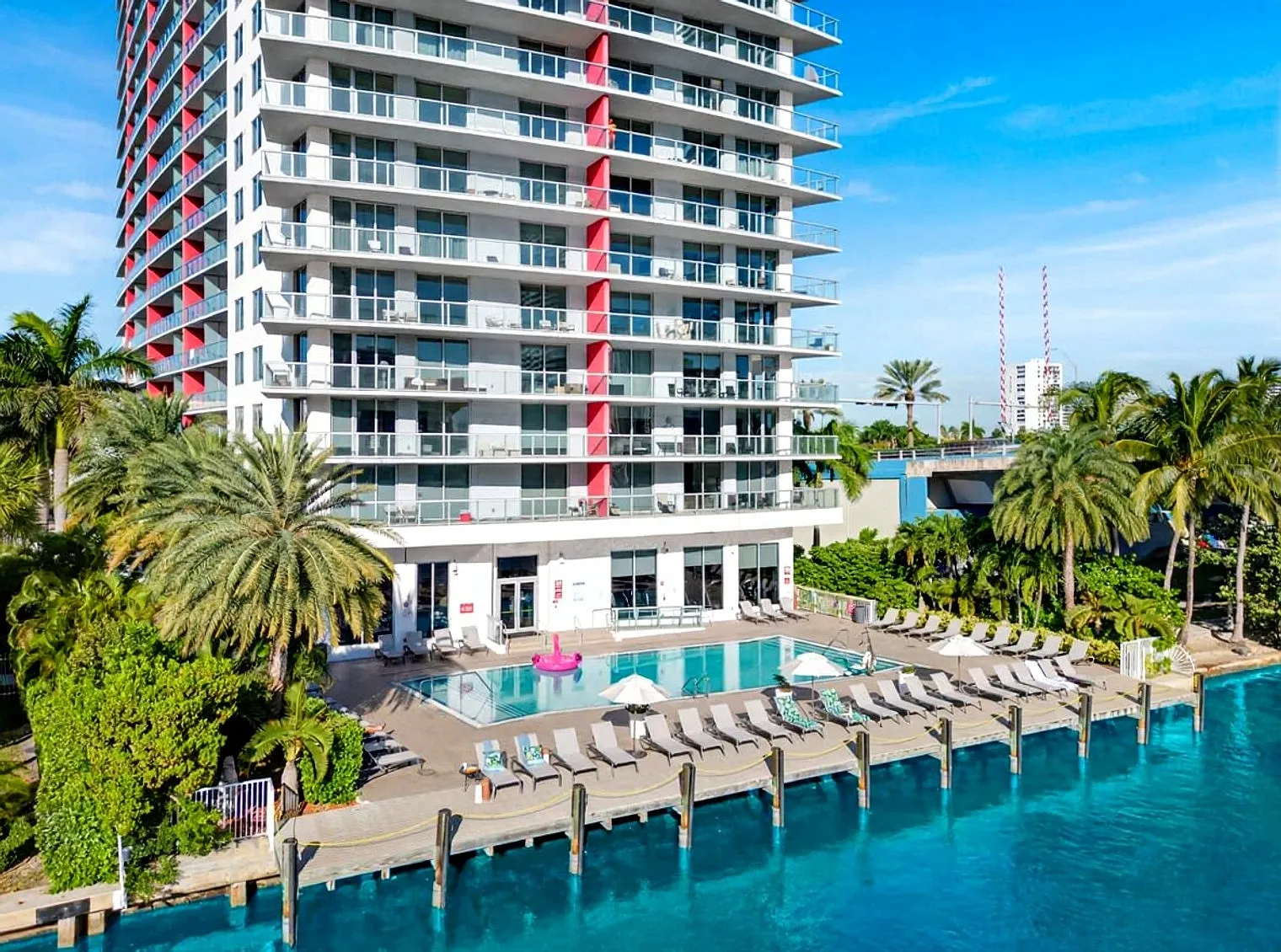 1 bed, 1.0 bath, 699 sqft, $3,375 — Photo 3