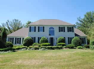 103 Nottingham Dr, Spring City, PA 19475