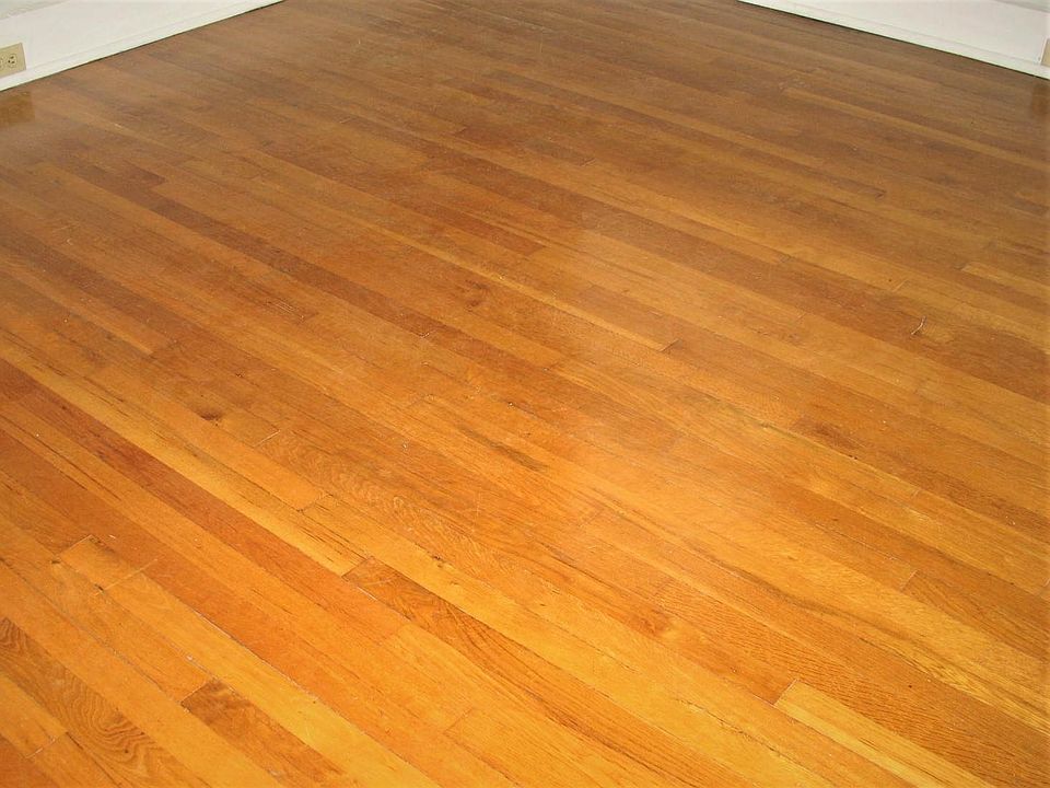 Oak hardwood floors