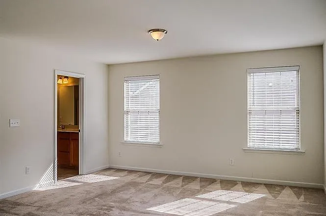1250 Garden Stone Dr — Photo 4