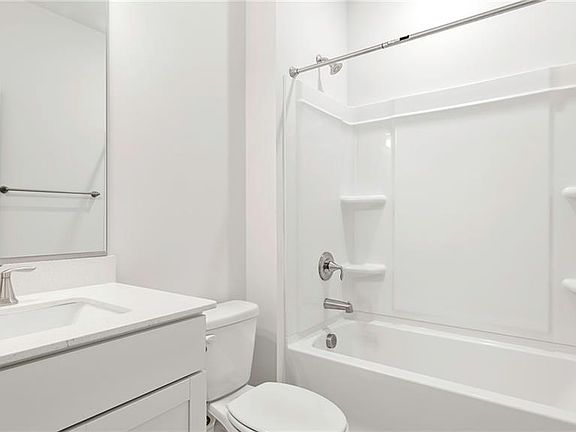 5th image of 114 Lemongrass Ln