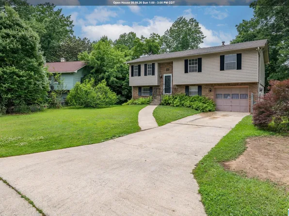 202 Gardenview Ln, Gardendale, AL 35071