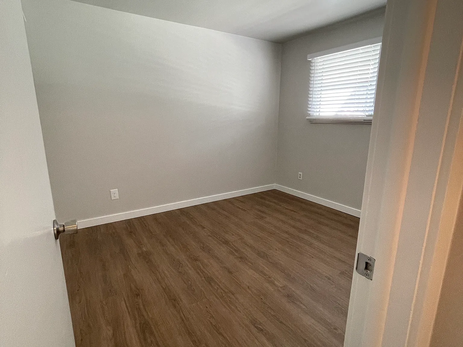 1108 Cannon St — Photo 4