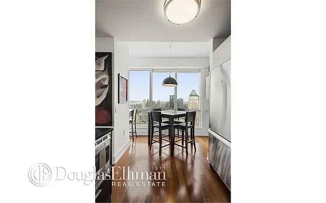 Rented by Douglas Elliman | media 62