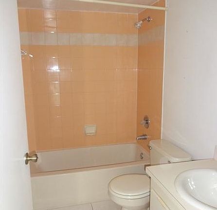 5th image of 8540 NW 6th Ln APT 102
