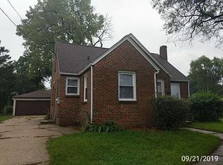 3010 Hanson St, Rockford, IL 61109