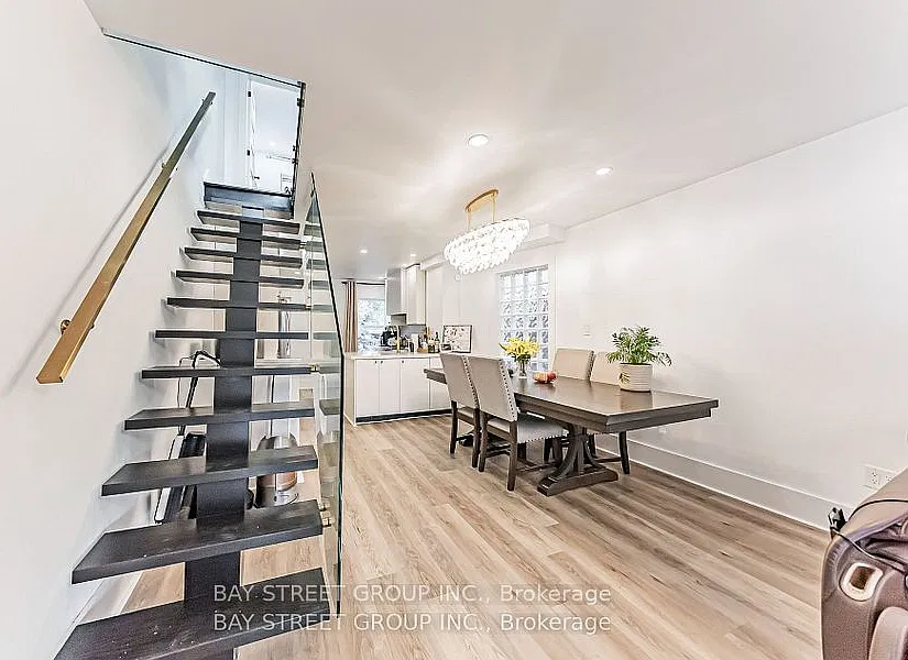 4 bed, $4,150 — Photo 4