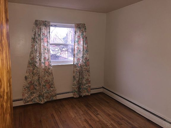 4th image of 599 E 81st St #1