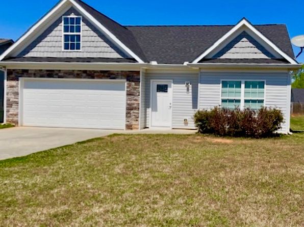 397 Highland Pointe Dr