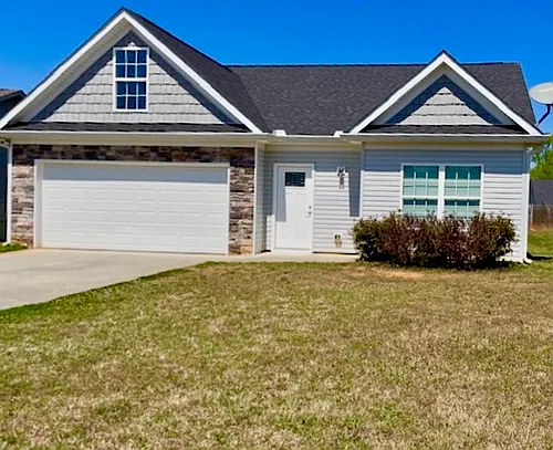 397 Highland Pointe Dr Photo 1