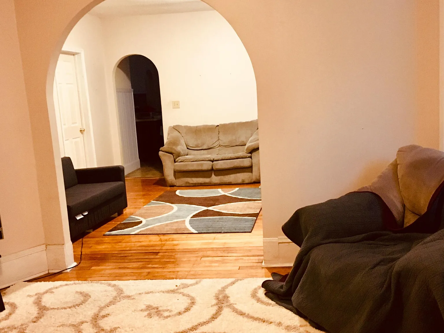 120 Elm St — Photo 3