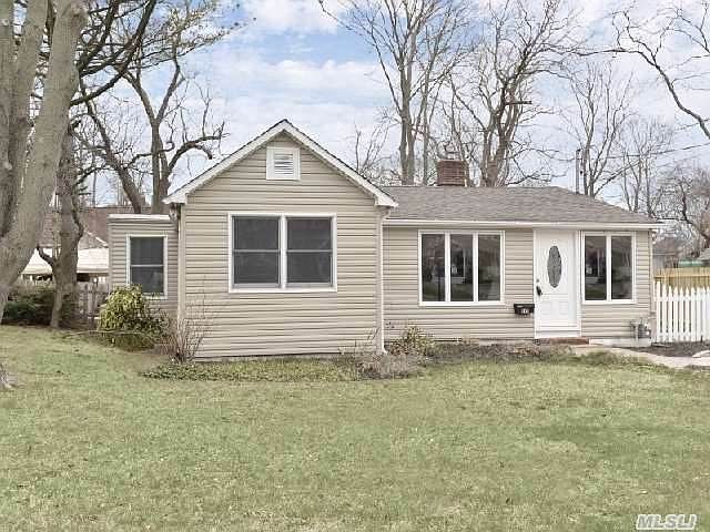 1st image of 201 Foster Ave