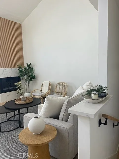 3 bed, 1763 sqft, $13,000 — Photo 2
