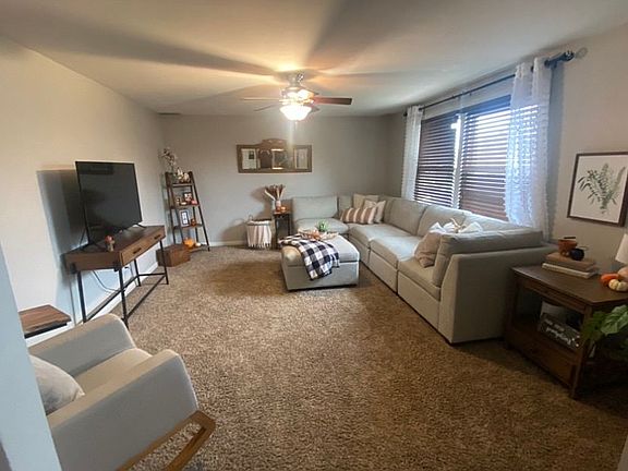 5th image of 807 Townview Dr
