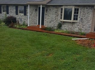 902 Mount Zion Rd, Narvon, PA 17555