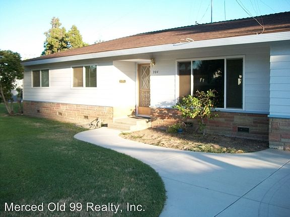 3rd image of 204 E Fir Ave