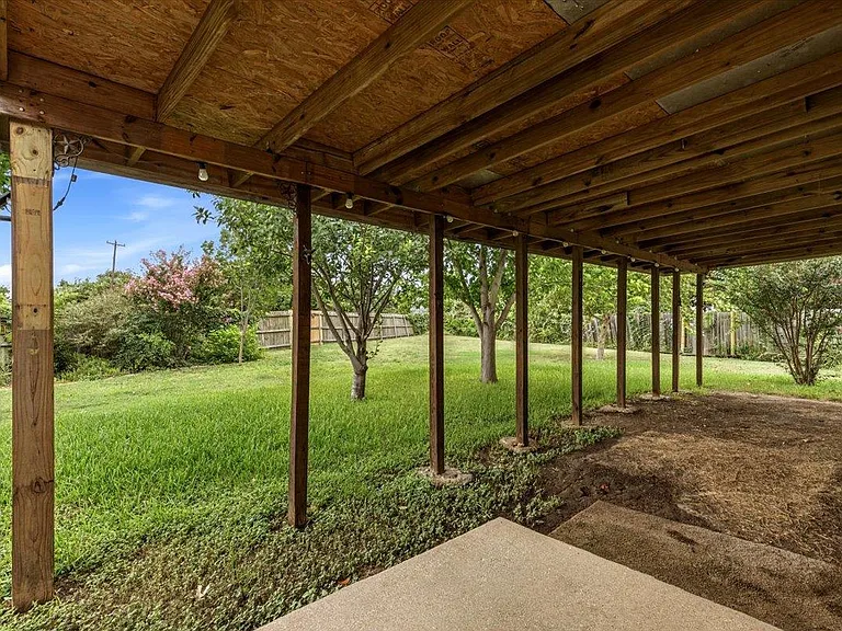 206 Evergreen Cir — Photo 25