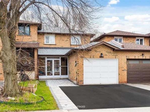 1118 Avondale Dr, Oakville, ON L6H 5L4