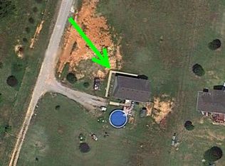 1010 Gabriel Dr, Cedar Hill, TN 37032