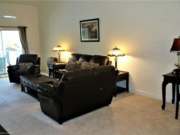 5th image of 2375 Hidden Lake Dr APT 2
