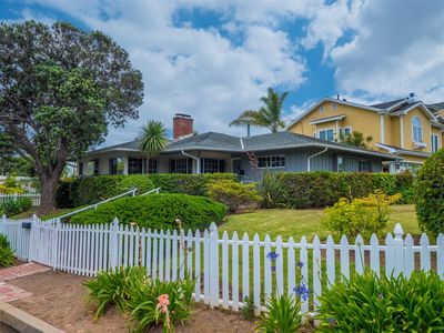 16800 Bollinger Dr, Pacific Palisades, CA, 90272