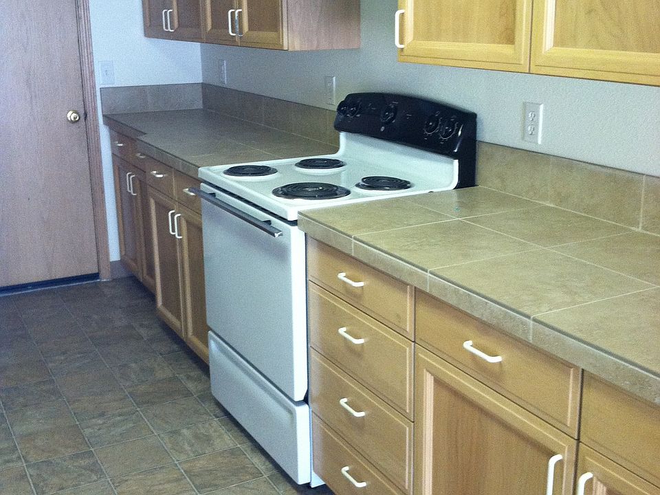 1st image of 9020 NE Benton Dr