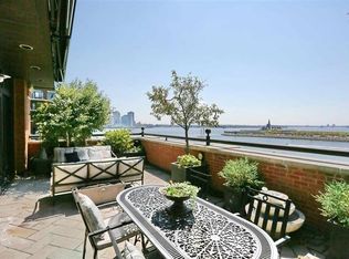 174 Washington St, Jersey City, NJ 07302