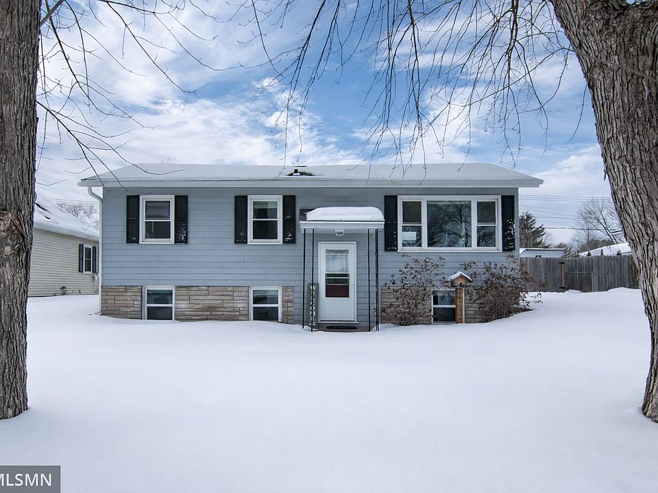 1st image of 2714 Blakeley Ave