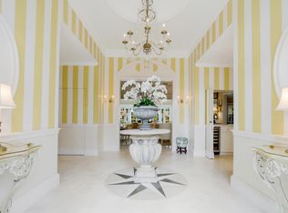 1083 Lake House Dr, North Palm Beach, FL 33408
