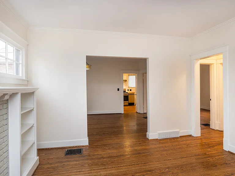Maple Crest Ct — Photo 13