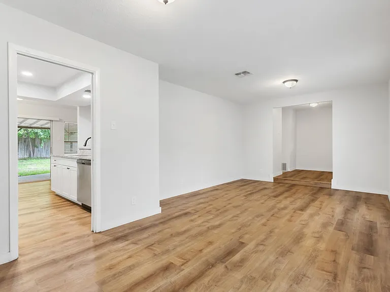 8643 Bristlecone St — Photo 7
