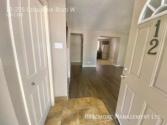 2nd image of 275 Columbia Blvd W #12