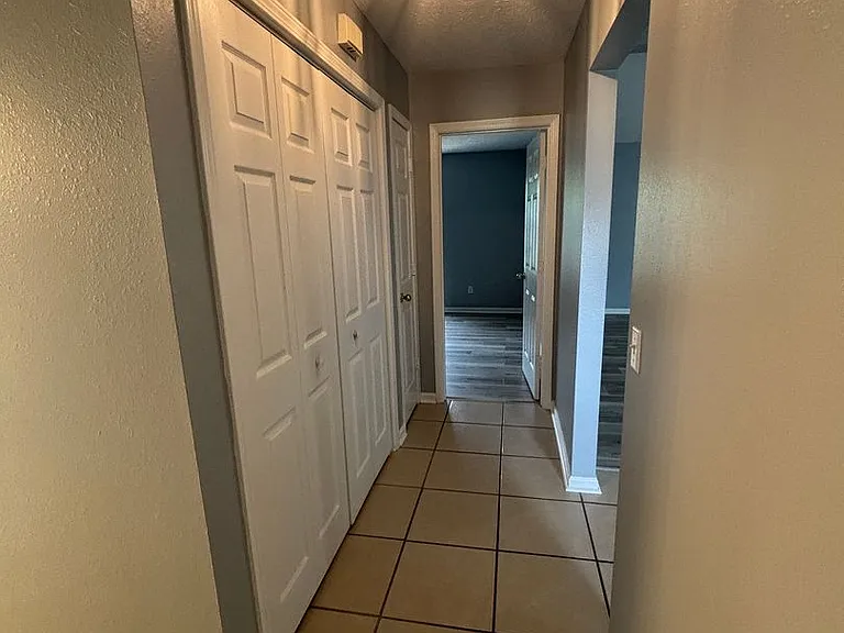 6903 Ross Dr — Photo 16