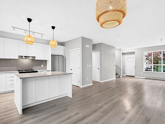 4th image of 8335 Nelson St #152