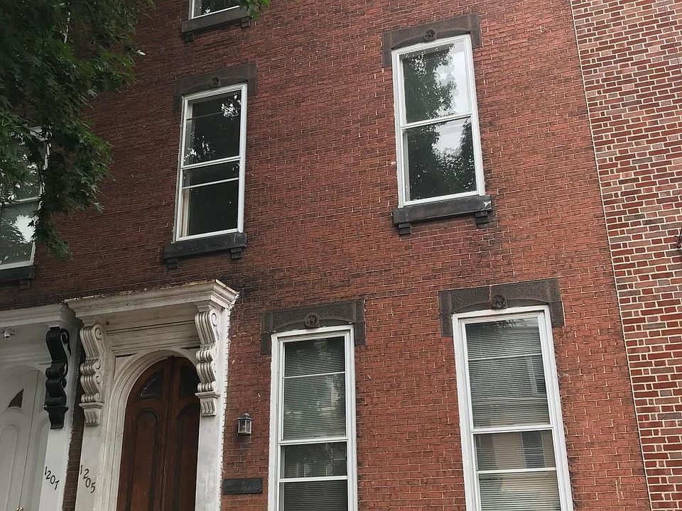2nd image of 1205 N 2nd St