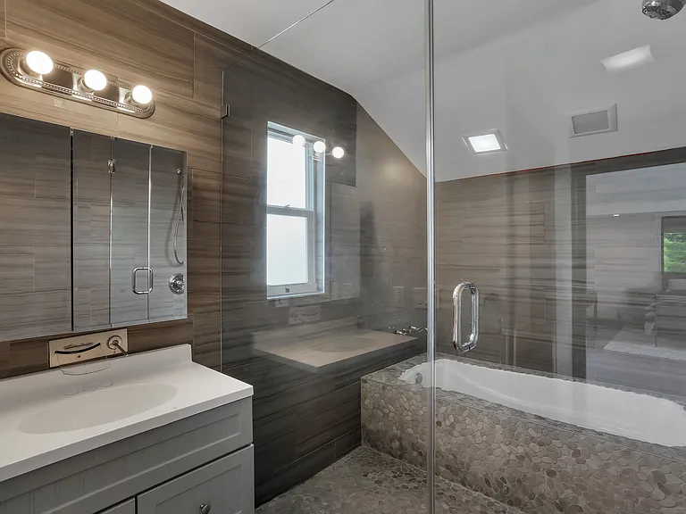95 Schneider Dr — Photo 5