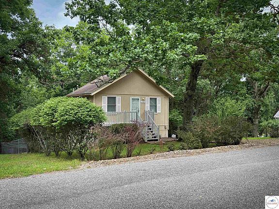 2nd image of 29846 Vixen Ave